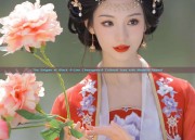 The Enigma of Black A-Line Cheongsam:A Cultural Icon with Modern Appeal