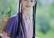 The Elegance of a White Long Qipao Cheongsam