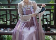 Original Design of Ideal Hanfu Fashion:A Journey Through Traditional and Modern Elements