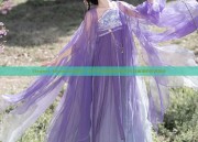 Elegant Miniature刺绣，小个子女性的独特魅力与马面裙的完美结合