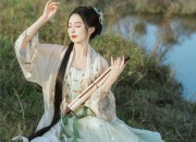 The Allure of Traditional Hanfu Headwear:A Journey into the Realm of Elegant and Chic Headpieces