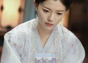 Adult Womens Winter Hooded Hanfu Cape:A Blend of Traditional Elegance and Modern Comfort