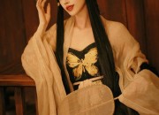 The Shoes to Complete Traditional Chinese Hanfu Attire