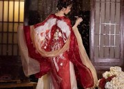 The Legend of Mermaid Tears:Authentic Hanfu Fashion with Chinese Cultural Charm