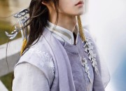 Children in Classic Circle-Collar Robes:The Splendor of Hanfu Fashion