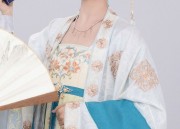 Styling a Top to Match the Elegance of a Horse-faced Skirt