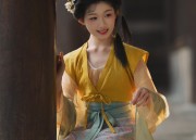 Qiu Jingyi’s Hanfu Style in Yun Xi Zhuan’Exploring the Elegance of Traditional Chinese Costume