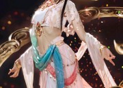 Winter Celebration in Traditional Hanfu:A New Years Greeting in Style