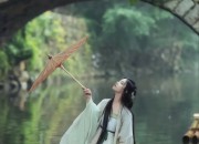 Ancient Beauty in Modern Comfort:The Rise of Traditional Chinese Hanfu as Sleepwear for Women