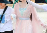 Reimagining Hanfu for Winter:Modernizing Traditional Chinese Fashion