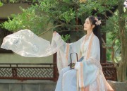 The Joy of a Brides Mother:Winter Cheongsam Elegance for the Wedding Banquet