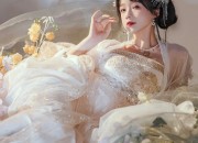 The Elegance of Girls Hanfu with a Cape:A Journey into Traditional Chinese Fashion