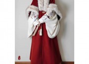 Vibrant Summer Style:The Red Horseface Skirt
