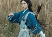 The Splendor of Traditional Chinese Wedding:The Red Phoenix Robe and the Golden Crown of Hanfu