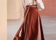 A Summer Tale of Ancient Charm:The Girl Child in Light Silk Hanfu