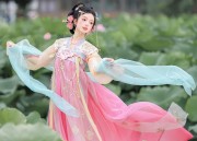 The Splendor of Red Cheongsam Skirts:A Cultural Journey