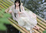 Reinventing the Qipao in Modern Times:The Evolution of the Aodi Cheongsam