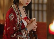 Enhancing Immortality with Elevated Hanfu Shoes:The Enchanting Journey of Xianqi