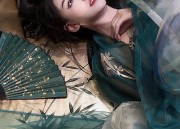 The Winter of Red Cheongsam:A Cultural Journey