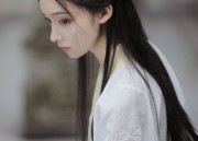 Tang and Hanfu Costumes:The Revival of Traditional Chinese Hair Accessories with Fake Hair
