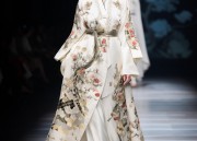 Traditional Chinese Childrens Tangsuits for Winter Girls:A Blend of Fashion and Heritage