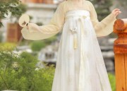 Winter 2024 Fashion Trends for Little Girls in Traditional Chinese Hanfu