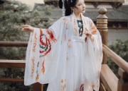 Hanfu Sleepwear for Women:The Rise of Traditional Elegance in Bed