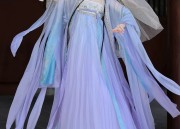 Embracing Summer in Miniature Hanfu:A Guide to Styling Your Compact Frames in Traditional Elegance