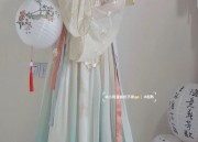 Elegant Golden Silk Cheongsam:A Premier Long-Style Look for Modern Times