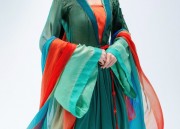 The Rise of Traditional Elegance:Hanfu Weddings and the Art of Wedding Attire
