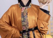 Elegant New Silk Qipao Womens Cheongsam:Embracing Traditional Elegance with Modern Style