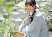 Traditional Hanfu Hairstyles and Accessories:The Art of Creating Traditional Hair Buns and Headwear