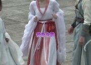 The Youthful Elegance of a 13-Year-Old Student in a Cheongsam