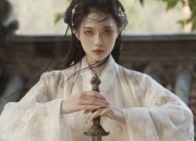 The Enchanting Beauty of Yaos Hanfu Style in the Role of Angelic Anqila