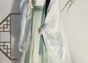 Embracing the Chic Vogue of Fashionable Cheongsam