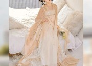 The Chic Evolution of Qipao Skirts:Embracing Traditional Elegance with Modern Flavor