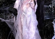Children in Hanfu Hooded Robes:Spring and Autumn Fashion Trends