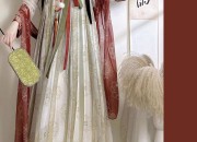 Pavilion Summer:The Revival of Waist-Length Hanfu Costumes
