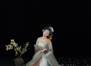 Cheongsam Girls:Summer Youth and the Art of Embracing Tradition