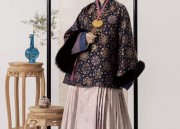 Red Cheongsam:Embracing the New Chinese Elegance in Long-Style