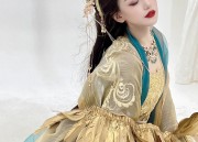 Childrens Classical Dance in the Context of Cheongsam:A Cultural Exploration