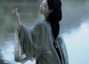 The Charm of Hanfu Qiyao with its Graceful Trailing Style
