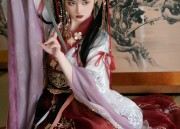 The Black Woman in Hanfu:Embracing Traditional Elegance