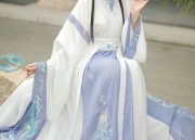 Hanfu Fashion:The Rise of Flat-Bottomed Shoes with Soft Soles in Traditional Chinese Elegance