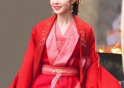Ancient Style Hanfu Bag with a Casual Cross-Over Look for Children