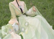 Lightweight Horseface Skirt Ensemble A Fashionable and Comfortable Choice