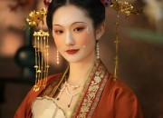 The Cheongsam-Inspired Journey of an 11-Year-Old Grade 4 Girl