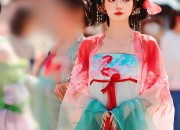 Vintage One-Piece Full-Opening Cheongsam:Embracing the Essence of Traditional Chinese Fashion