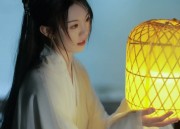 The Emotional Journey of a Falling Blossom in the Realm of Hanfu