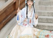 The Graceful Charm of Cheongsam:Embodying Elegance and Dignity